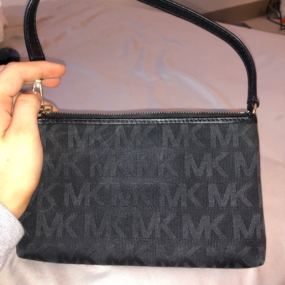 Michael Kors Wristlet - Picture 3 of 3